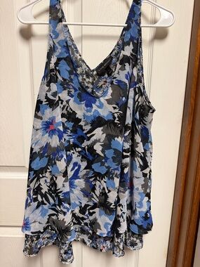 Lane Bryant Blue Floral Scoop Neck Camisole